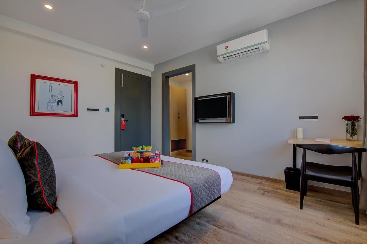 Super Townhouse Global Village Tech Park Near Kengeri Bus Terminal Metro Station Bangalore Buitenkant foto