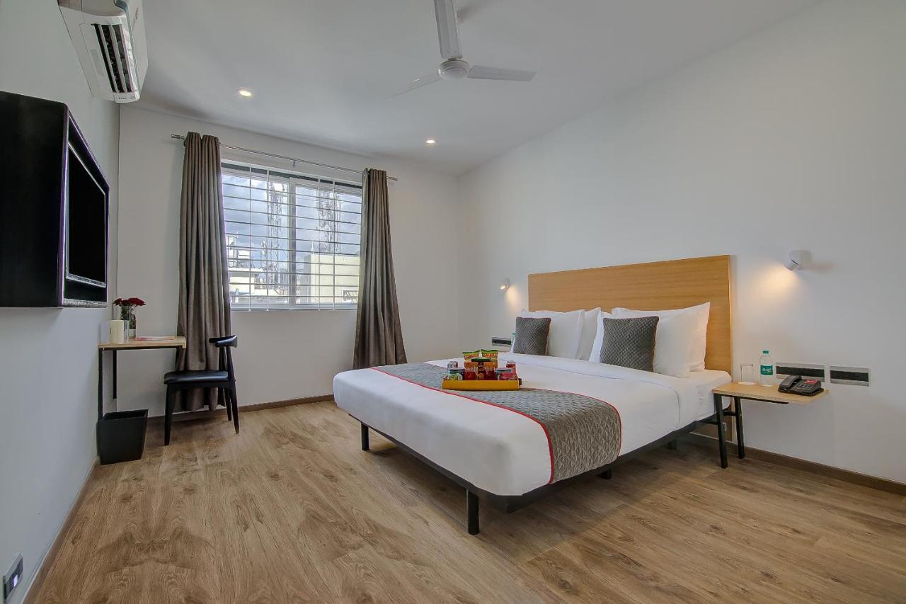 Super Townhouse Global Village Tech Park Near Kengeri Bus Terminal Metro Station Bangalore Buitenkant foto