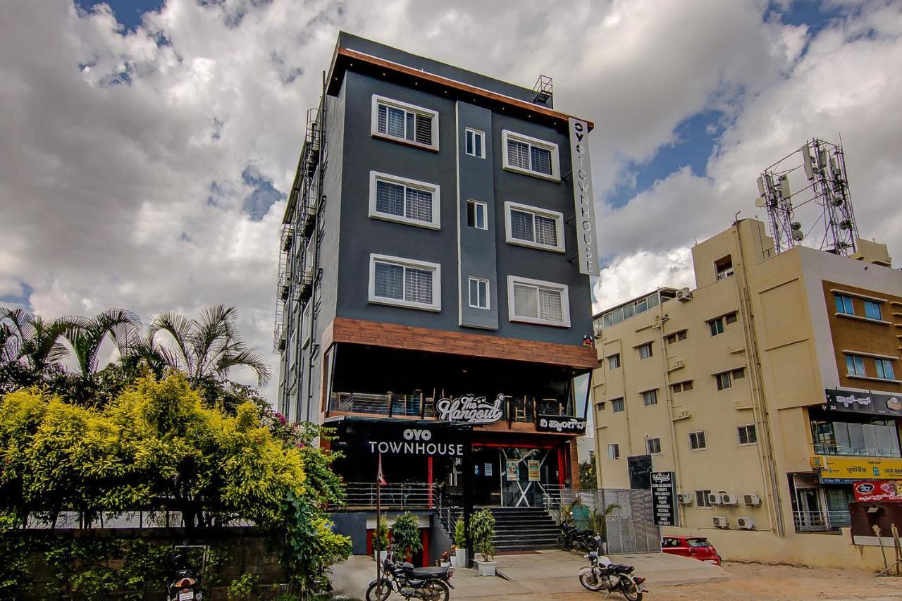 Super Townhouse Global Village Tech Park Near Kengeri Bus Terminal Metro Station Bangalore Buitenkant foto